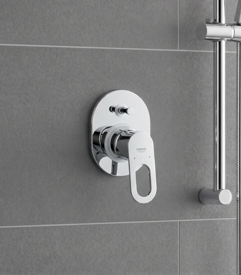 Grohe BauLoop 29041001 Single-Lever Shower Mixer, 1/2 Inch, 2-Way